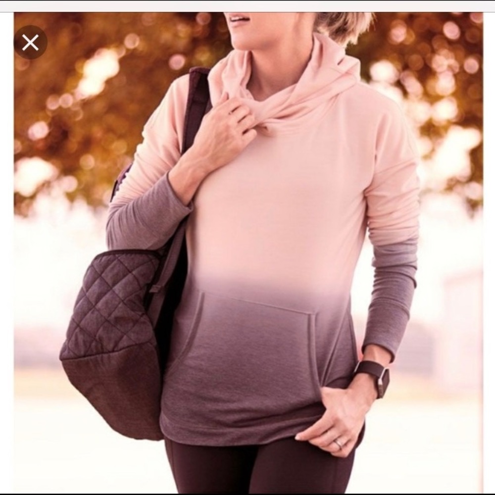 Calia by Carrie Underwood Ombré sweatshirt
